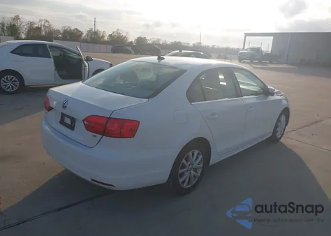 2014 Volkswagen Jetta 1.8T Se from USA, damaged, VIN 3VWD07AJ8EM330021